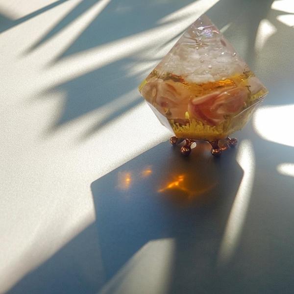 蓄光タイプ】龍神のすず 黄龍｜暗闇で光る盛り塩オーブ｜シトリン