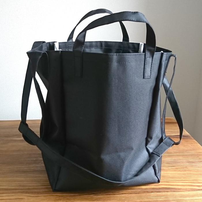 撥水 加工 持ち方いろいろ 変形 トート バッグ 3way 無地 黒 万能 ショルダートート 手持ち 肩掛け 斜め掛け 通勤 通学 シンプル 男女兼用 機能的 おしゃれ B03 お箸工場 ヤフー店 通販 Yahoo ショッピング