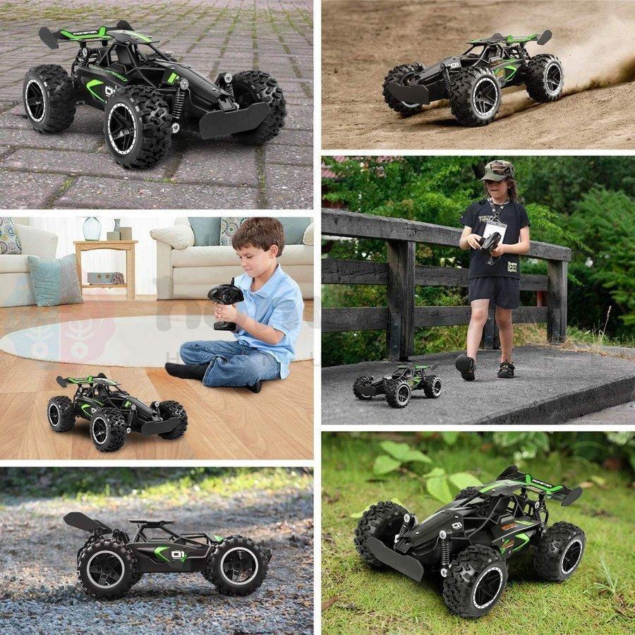 福袋ラジコンカー 子供 充電式 ラジコン自動車 おもちゃ ラジコンカー 屋外 オフロード R/C RCカー 走破性 抜群 子供向け 誕生日 プレゼント サスペンション搭載｜ohashistorekousiki｜03