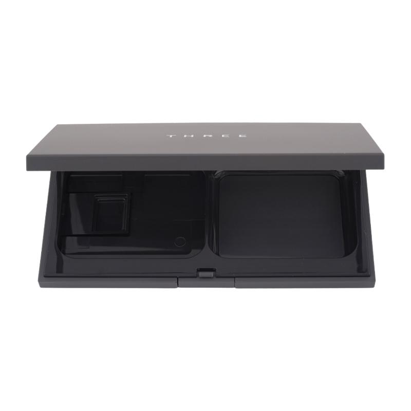 THREE（スリー） プリスティーンコンプレクションパウダー