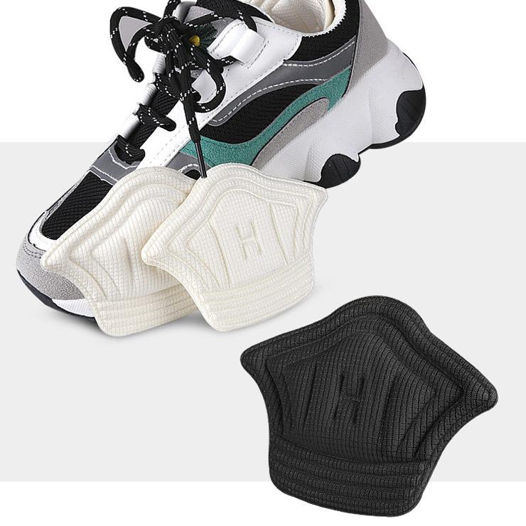 かかとクッションパッド 2サイズ 2カラー 1足入り メール便 かかと 靴ずれ 靴擦れ パカパカ 滑り止め パッド フィット 厚み 脱げ防止 |  | 18