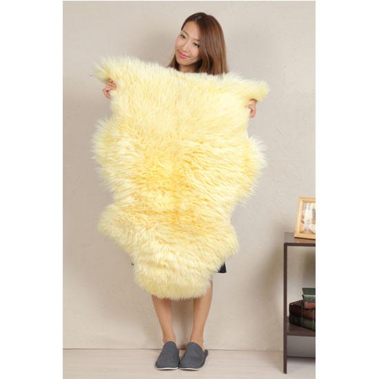 ムートンラグ 長毛 1枚皮 羊毛100％ ムートンブラシ付き 約90cm×60cm