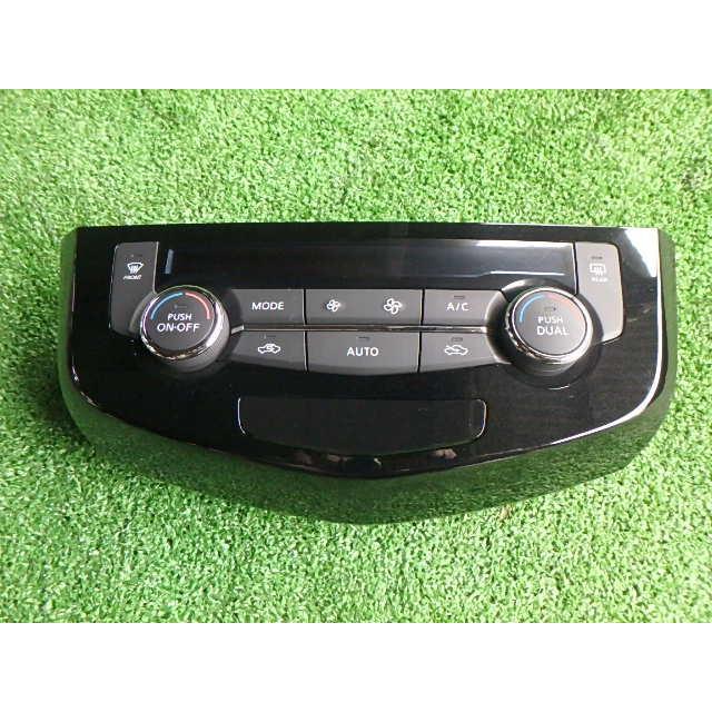 エクストレイル DBA-NT32 A/Cスイッチパネル 27500-4BA1A : 大山