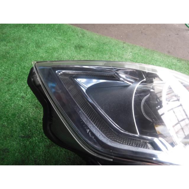 ワゴンＲ DAA-MH44S 右ヘッドランプASSY 35120-72M70の画像