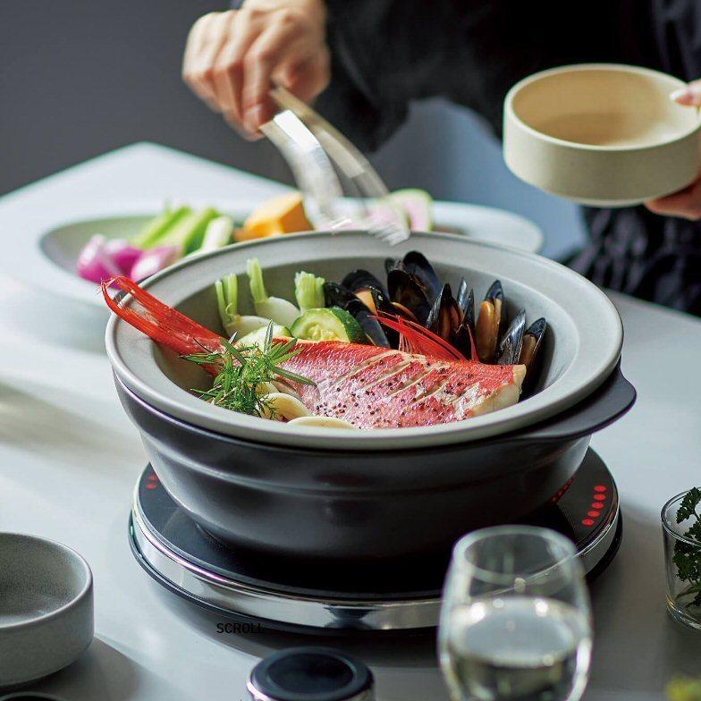 IH軽量土鍋 Karl (カール) 6.5号 グレー ＃特選デザイン食器の画像