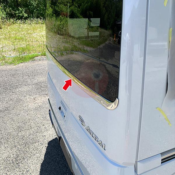 ダイハツ アトレー S700V/S710V 2022年 リアウィンドウトリム ガーニッシュ ステンレス製 鏡面仕上げ カスタム パーツ 外装 1PCS 5647 |  | 02