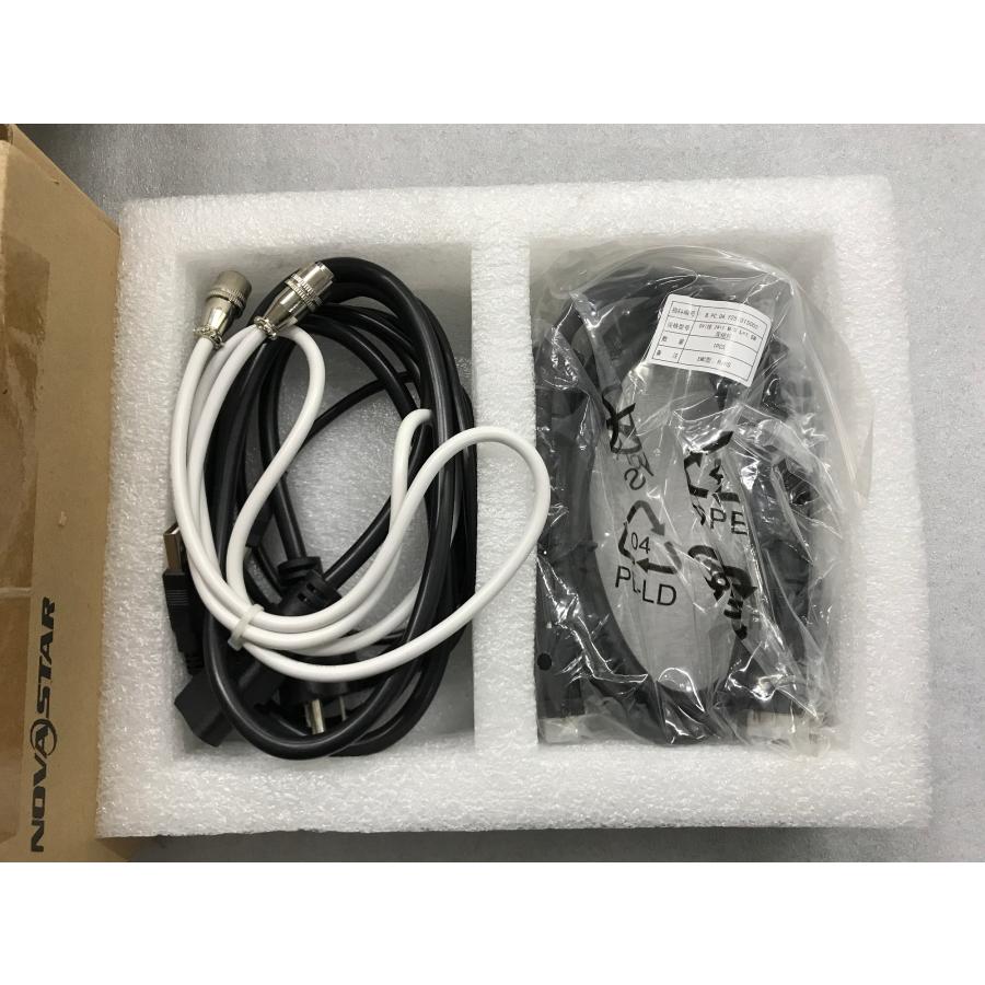 【中古】NovaStar mctrl300 LED表示送信カード 送信ボックス 訳あり |  | 04