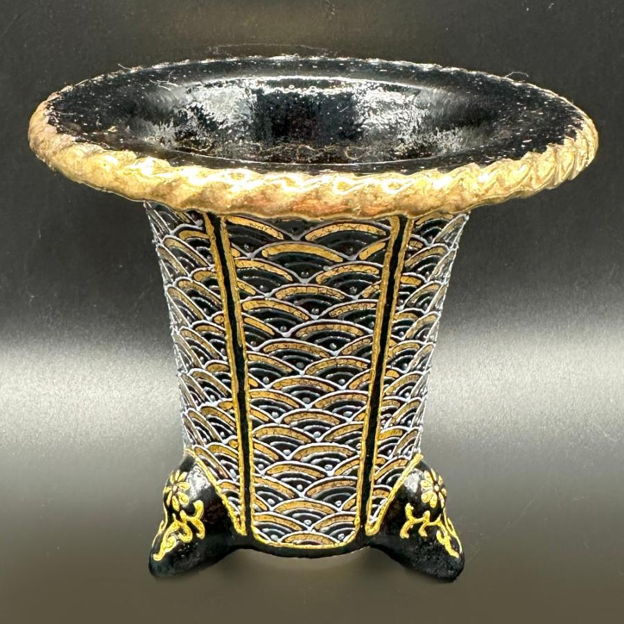 富貴蘭 鉢 京楽焼 鉢 おしゃれ 室内 窯元 愛楽園 鱗 ウコロ 1品1品手描きの為若干絵柄相違あり 楽焼 オトモ 万年青 フウラン フウキラン 18_7