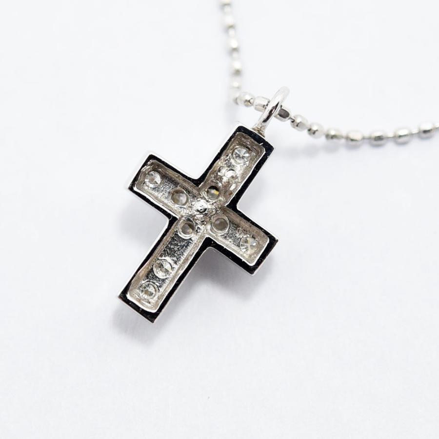 VENDOME AOYAMA（ヴァンドーム青山） ネックレス クロス ダイヤモンド