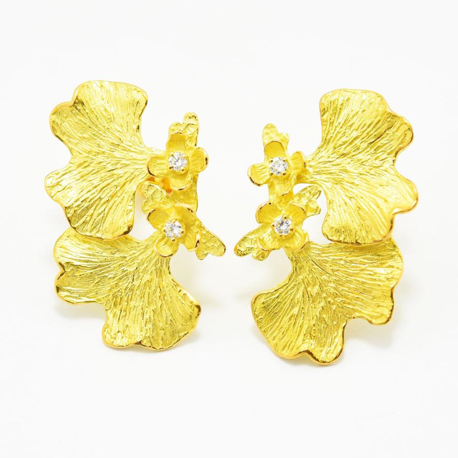 AKコレクション ピアス リーフ 紅葉 もみじ ダイヤモンド 0.08 K18 750 