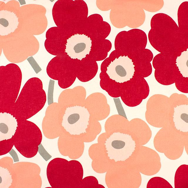 期間限定20％OFF／ 生地 marimekko-マリメッコ- ピエニウニッコ