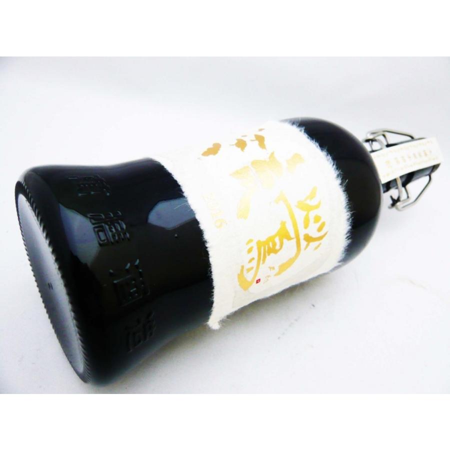 萬膳 流鶯 芋 焼酎 黄麹 35度 720ml 専用化粧箱付 （まんぜん るおう