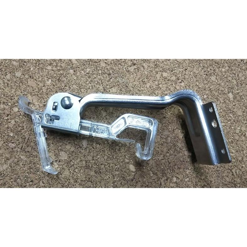 タキロン 角TRU用 軒どい受金具 TR75 30-60 5寸勾配用 ポリカ