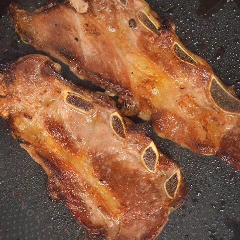 スペアリブ 骨付き肉 国産 豚肉 キビまる豚 沖縄 200g 1〜2人前 |  | 01