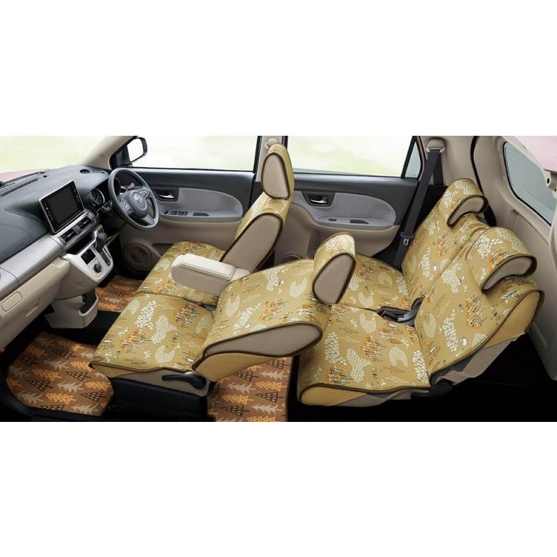 CAST（ダイハツ） カーペットマット（くまのプーさん/2WD（ウォーム