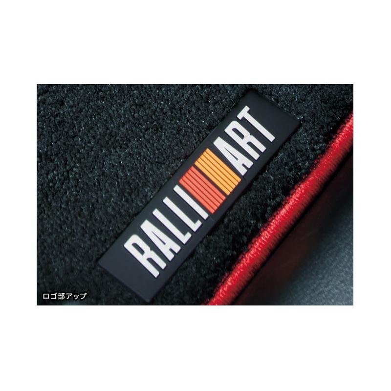 三菱コルトプラスラリーアート純正フロアマットセット 三菱コルトプラスラリーアート純正フロアマットセット 憧れ 三菱