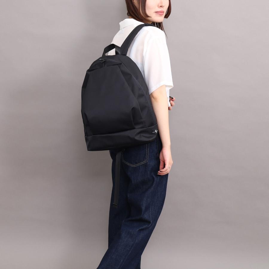 撥水ナイロンリュック A4対応　Nananoel norma 送料無料 即日発送 2025 新作【Nananoel】normaナイロンリュック A4PC対応リュックサック