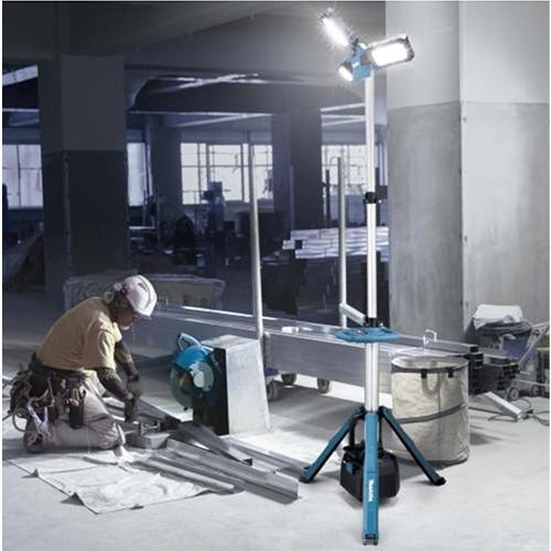 マキタ 充電式ライト 美品 18V /40Vバッテリー兼用 災害対策 マキタ（makita） 充電式タワーライト ML014G (本体のみ) 40V 18V 災害