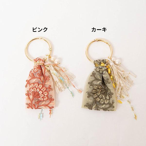 刺繍リボンキーホルダー 大ぶりでポイントになるバッグチャーム M