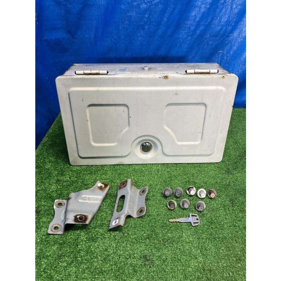 三菱 純正 ミニキャブ トラック U41T U42T 工具箱 サイド ツール