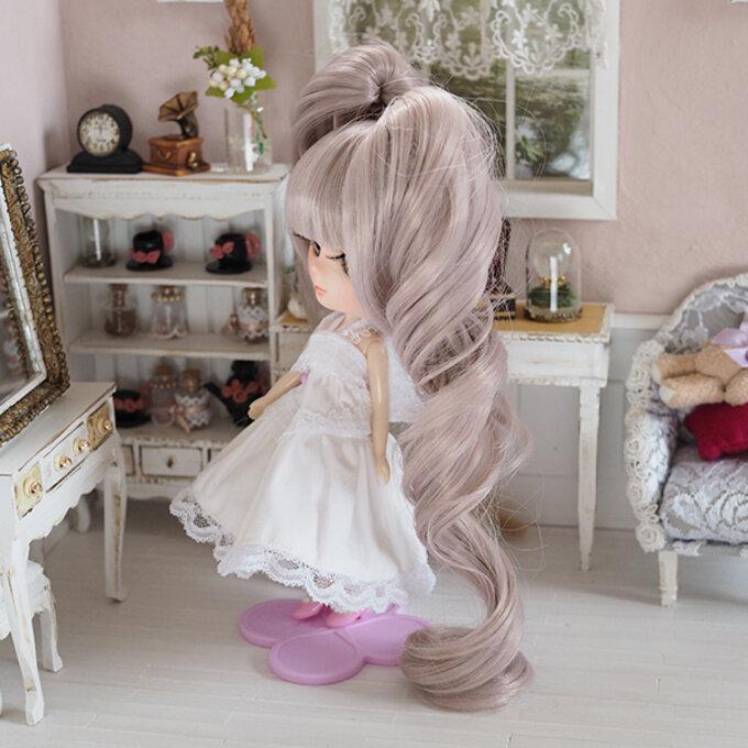 ミディブライス ウィッグ スパイラルツーテール ローズシルバー 7.5インチ/ドール Blythe｜okita-shop｜04