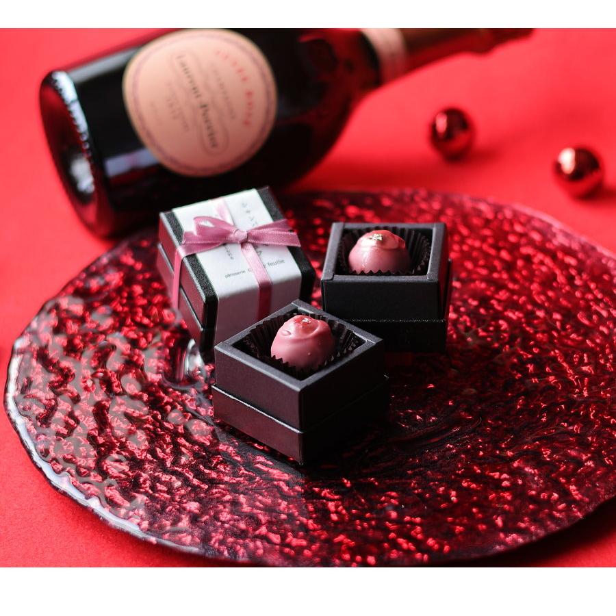 バレンタイン チョコ ロゼシャンパントリュフ ルビー 1個 （手提げ袋
