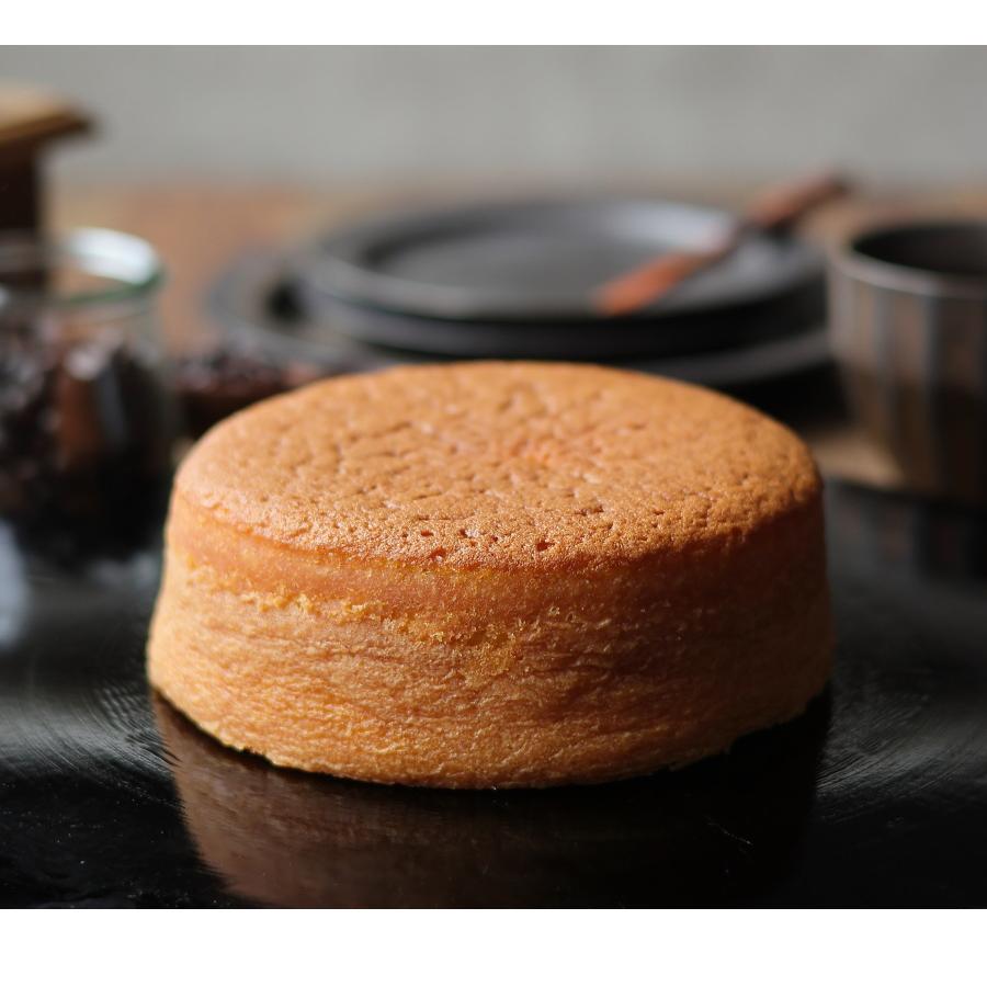 柳井甘露醤油バターケーキ 15cm バターカステラ 出産 結婚 内祝い お祝い お返し お礼 誕生日 お中元 敬老の日 産直 柳井ブランド シェ・カワモト |  | 09