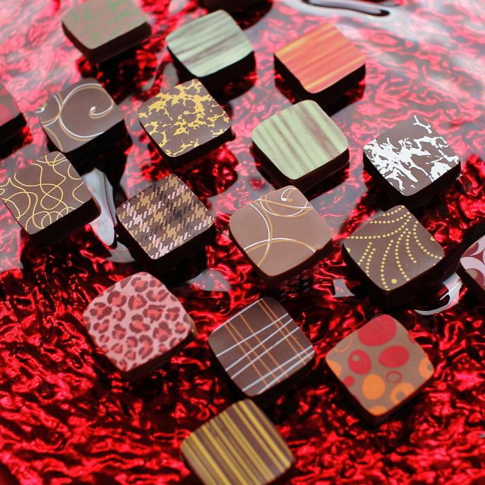 ボンボンショコラ 18個 マチルダ 広島 チョコレート ショコラ ギフト