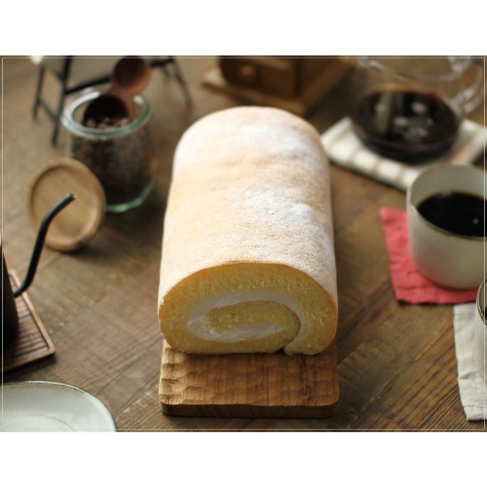 ロールケーキ専門店 こだわり卵 有精卵ロール 16cm 広島 名物 スイーツ ケーキ ギフト 内祝い お返し 誕生日 お菓子 お歳暮 お年賀 クルル 広島 |  | 01