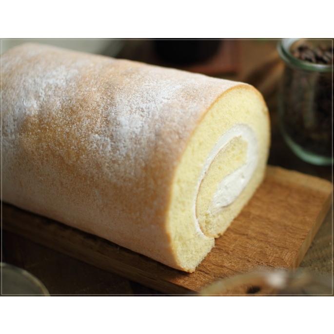 ロールケーキ専門店 こだわり卵 有精卵ロール 16cm 広島 名物 スイーツ ケーキ ギフト 内祝い お返し 誕生日 お菓子 お歳暮 お年賀 クルル 広島 |  | 06