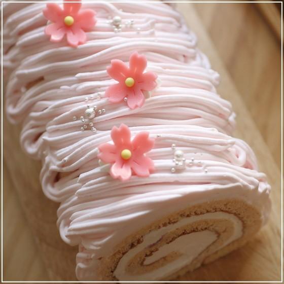 桜スイーツ ロールケーキ さくら生クリームモンブランロール 16cm 広島 スイーツ ケーキ ギフト プレゼント 内祝い お返し 誕生日 クルル 3 08 0 Okodepa おこデパ 通販 Yahoo ショッピング