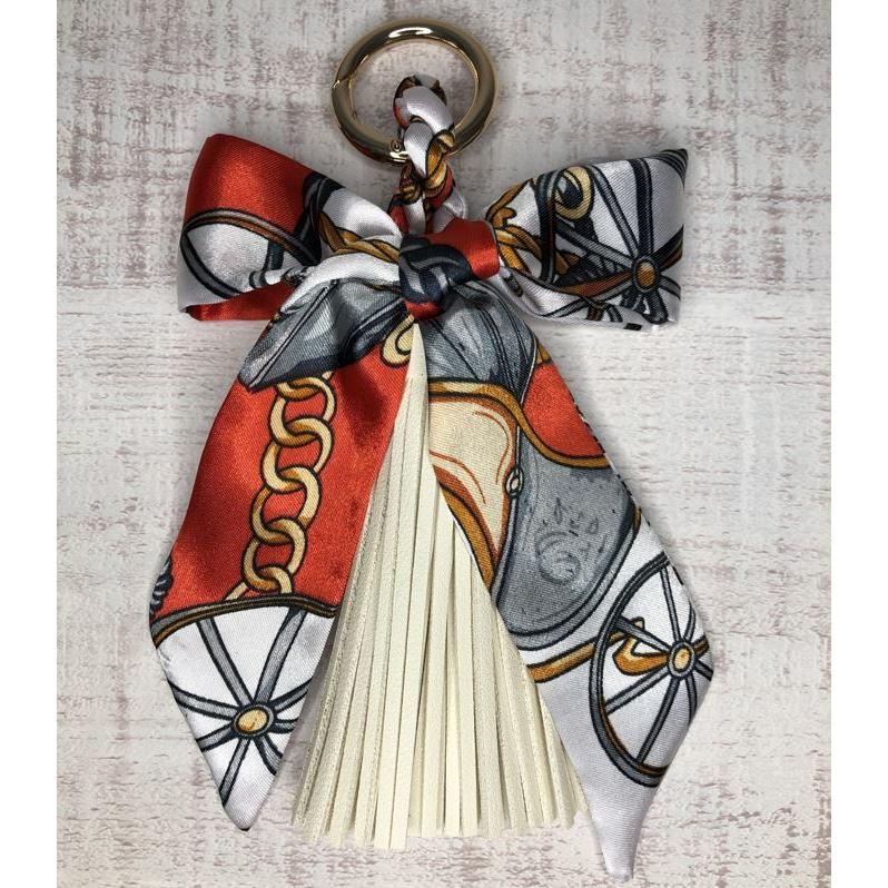 ツイリータッセル 本革 バッグチャーム フリンジ キーホルダー