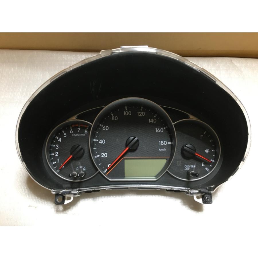 スピードメーター NSP120 ラクティス トヨタ 純正 1NR AT 速度 計