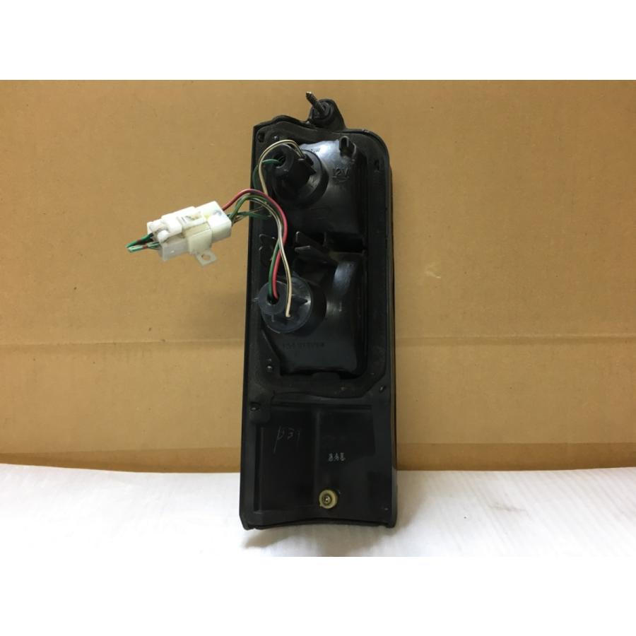 テール 右 ランプ ライト S83V ハイゼット ダイハツ 純正 81550