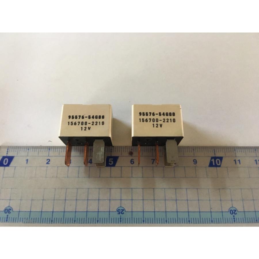 レベルリレー　2個 デンソー リレー 2個 12V 未テスト スズキ 車から 純正 95576-54G00