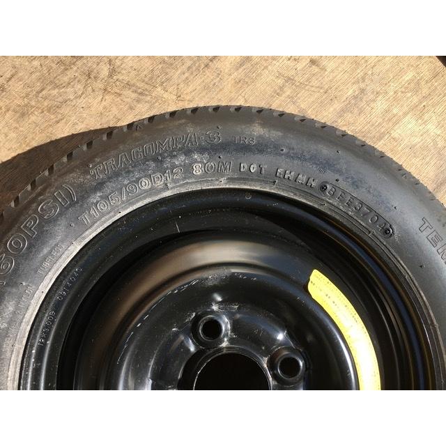 T105/90D12 応急 タイヤ 車載 工具 プレオ スバル 純正 ハブ径約59mm