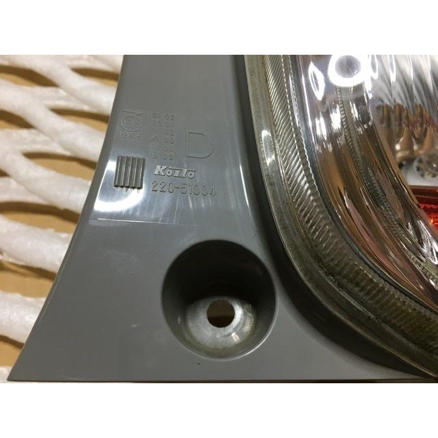 テール ランプ 右 パッソ KGC30 ＋HANA トヨタ 純正 81550-B1200 220