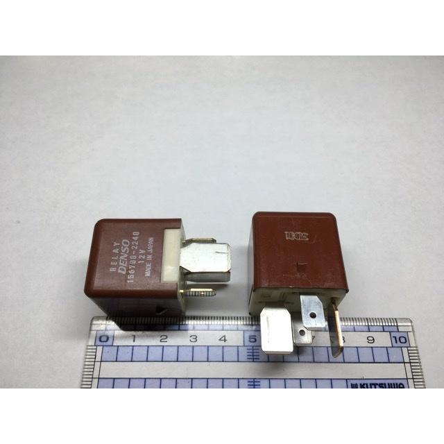 てんてん デンソー リレー 2個 12V 未テスト ダイハツ 車から 純正 DENSO 156700