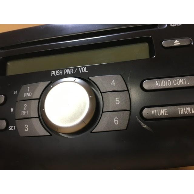 ダイハツ 純正 オーディオ CD デッキ プレーヤー ムーヴ L185S 86180-B2420 CQ-JD8600AK