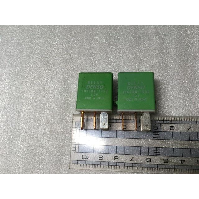 デンソー リレー 2個 12V 未テスト スバル 車から DENSO 156700-1950