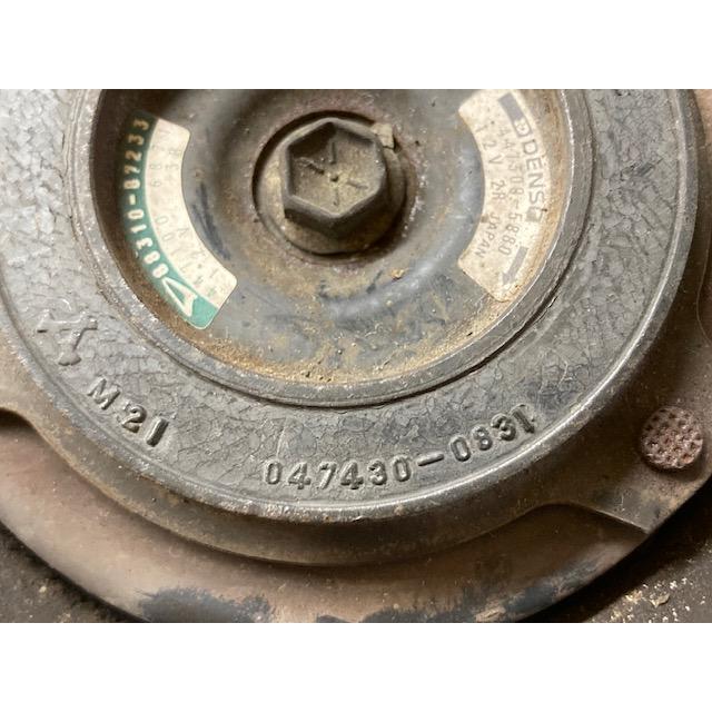 コンプレッサー　ダイハツ車用　社外製未使用品 日産 フェアレディZ用 コンプレッサークラッチ付/MJS170-6FB