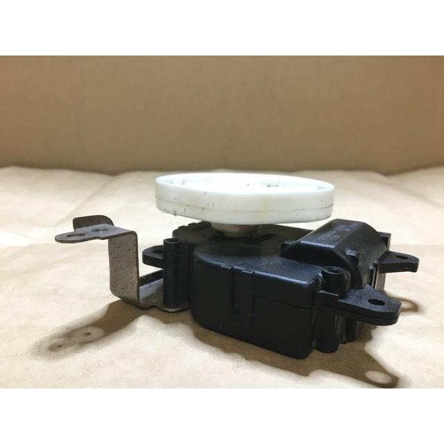 エアコン サーボ モーター 1個 ワゴンR MH21S スズキ DENSO 113800