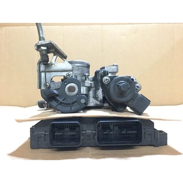 スロットルボディ エンジンコンピューター ワゴンR MH22S スズキ
