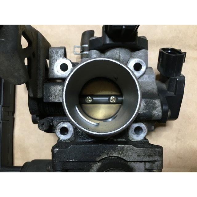 スロットルボディ エンジンコンピューター ワゴンR MH21S スズキ 純正