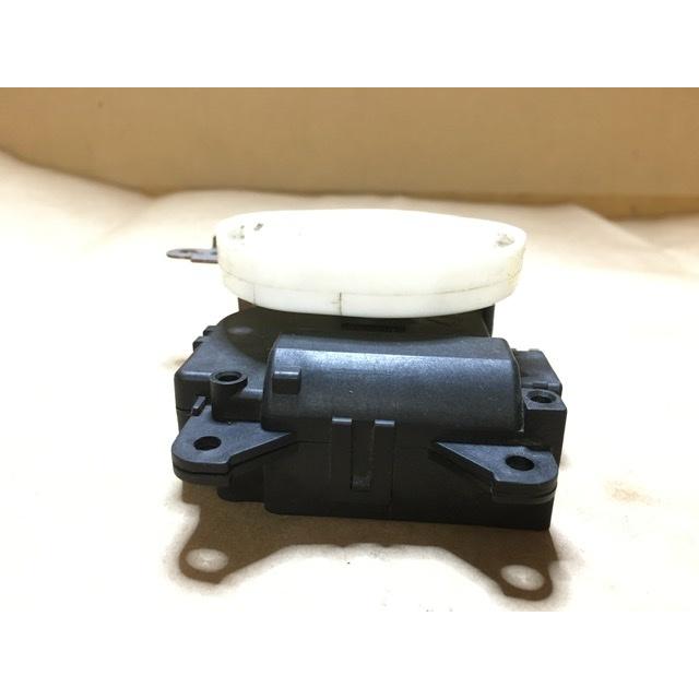 エアコン サーボ モーター ワゴンR MH22S スズキ 純正 DENSO 113800