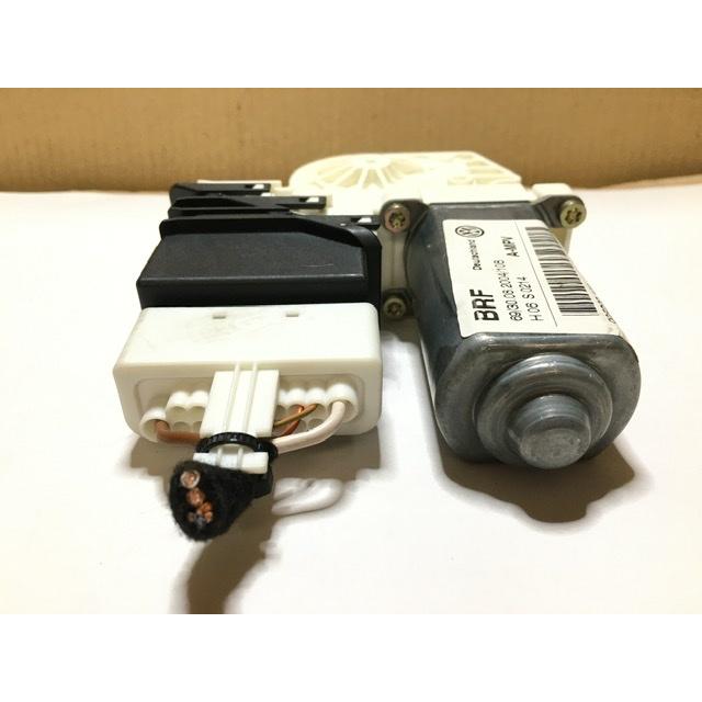 パワーウィンドウ レギュレーター モーター リア 右 後