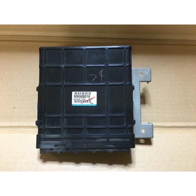 エンジン コンピューター ディオン CR6W ミツビシ 純正 MR988018 4G94