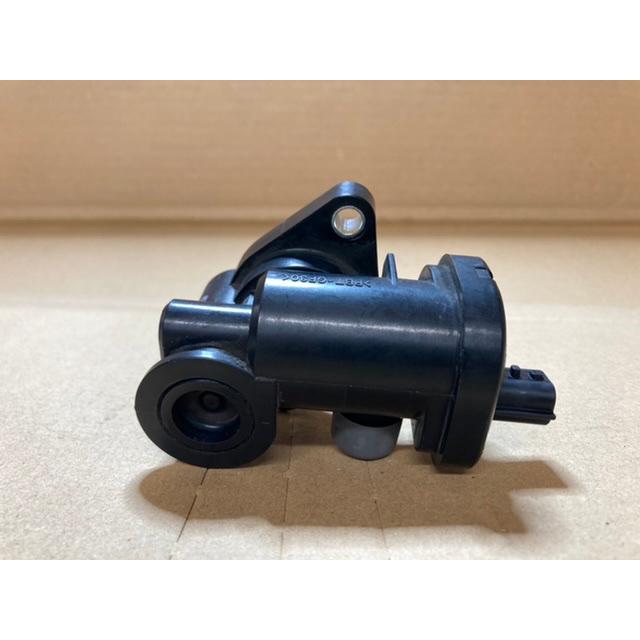吸気 マニホールド バルブ キューブ YZ11 ニッサン 純正 HR15DE 吸気 マニホールド バルブ キューブ YZ11 ニッサン 純正 HR15DE