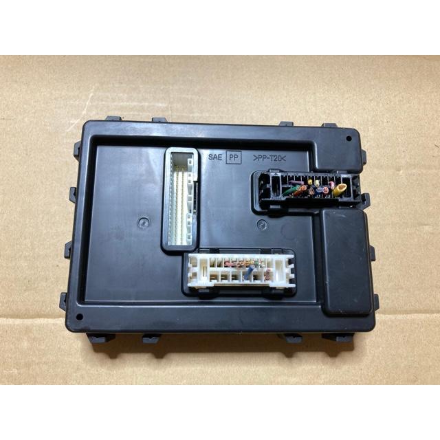 BCM コンピューター ウイングロード JY12 ニッサン Calsonic Kansei 