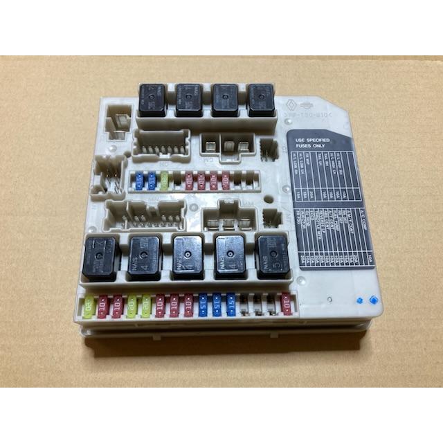 ヒューズ ボックス IPDM キューブ BZ11 ニッサン 純正 284B7